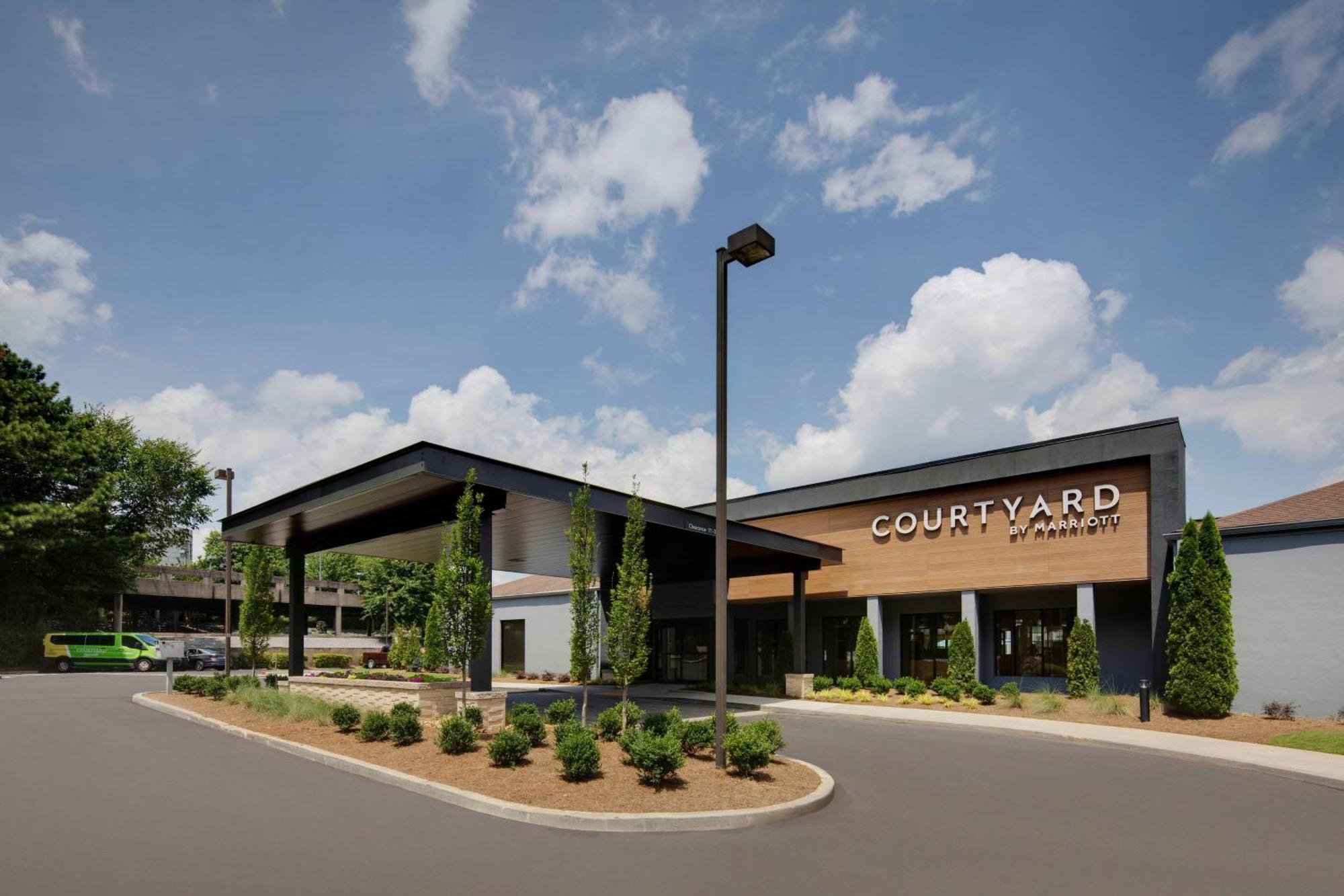 Courtyard By Marriott Atlanta Windy Hill/Ballpark Smyrna Exterior photo