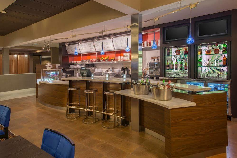 Courtyard By Marriott Atlanta Windy Hill/Ballpark Smyrna Exterior photo